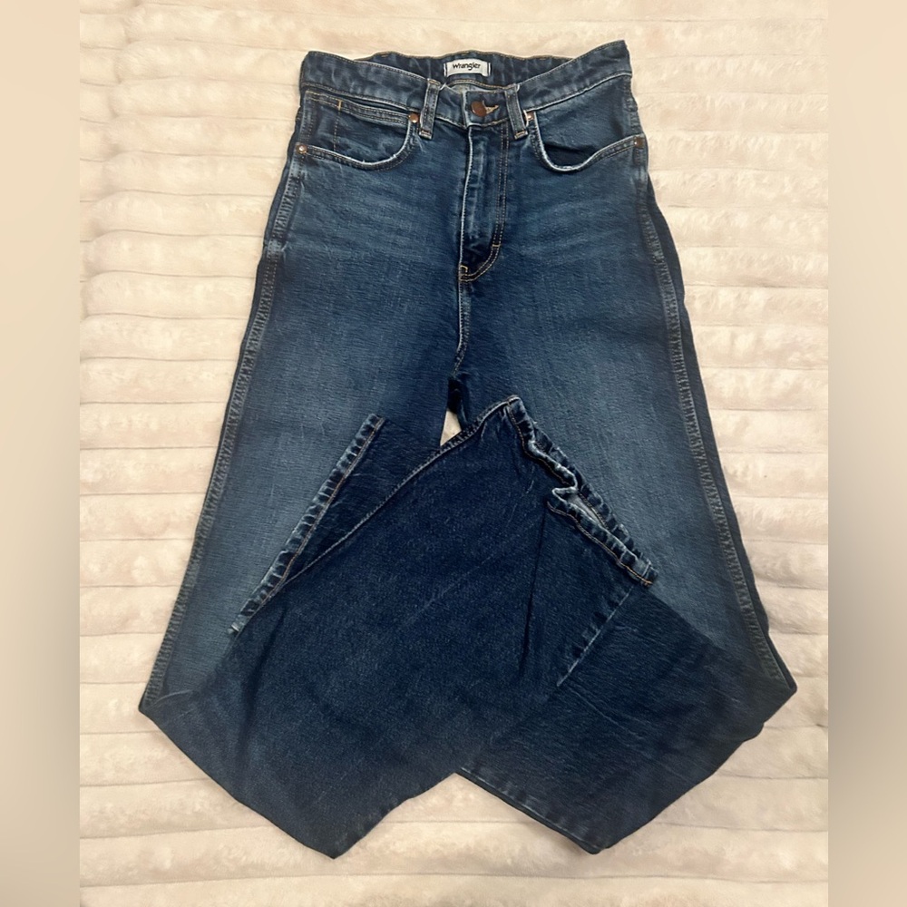 Womens Wrangler Jeans Size 26x32